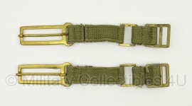 2 stuks Britse leger WO2 model koppelstukken - webbing - groen/ messing - origineel
