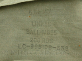 US army schoudertas patronen in schakels 5.56 mm linked Ball 855 200 rounds - 21 x 20 x 8 cm - origineel