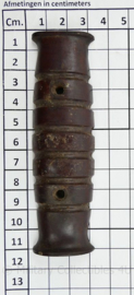 Nederlands jaren 50 M4 bajonet handgreep voor M1 Carbine- LET OP is maar 1 deel -  - 11  x 3,5 cm - origineel