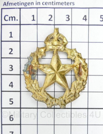 WW2 Canadian cap badge Le regiment de Montmagny - King Crown - 5 x 4 cm -  origineel