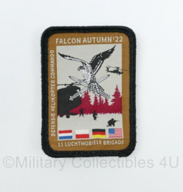 KL Nederlandse leger 11 Luchtmobiele Brigade Falcon Autumn '22 Defensie Helikopter Commando embleem met klittenband 2022 - 8 x 5,5 cm - origineel