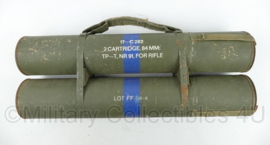 DefensieContainer met handgreep voor 2 Cartridge 84 mm NR 91 for Rifle - 57 x 21 x 10 cm - origineel