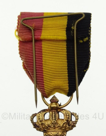 Belgische Leopold medaille "ereteken van arbeid" 1ste klasse - 9 x 4 cm - origineel