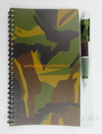 Notitieblok met pen woodland "Werken bij de landmacht" - origineel