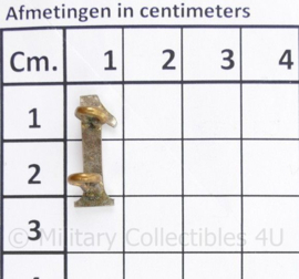 Wo2 Eenheid nummer 1 metaal - 2 x 1 cm - origineel