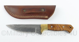 Survival Knife met lemmet van Damast staal en lederen schede - 23 cm lang