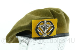 KL baret met insigne Militaire administratie 1981 -  maat 59  - origineel