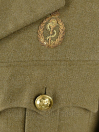 MVO Officiers uniform jas met broek - Luxe stof met metaaldraad leeuw en schouder insignes Geneeskundige Troepen - 1e Luitenant Arts - maat M - origineel