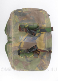 Defensie Geneeskundige dienst zijtas voor rugzak 80 of 120 liter - woodland - 21 x 11 x 35 cm - gebruikt - origineel