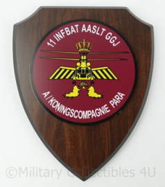LUMBL 11 Infanteriebataljon Air Assault Garde Grenadiers en Jagers Alpha Koningscompagnie wandbord - 18½ x 15 x 1½ cm - nieuw - origineel