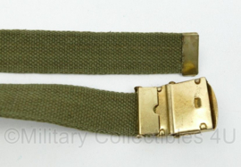KL Nederlandse leger broekriem groen met messing slot - 86 x 3 cm - gedragen - origineel