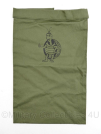 Defensie halsdoek onbekend groen met schildpad - 36 x 23 cm - nieuw - origineel