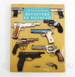 Naslagwerk Revolvers en pistolen Jean Noel Mouret 