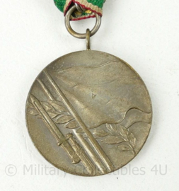 Bulgaarse Medaille voor de Patriottische Oorlog 1944-1945 - 7½ x 4 cm - origineel