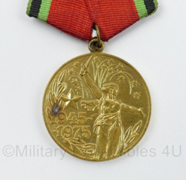 Russische USSR WO2 Victory Medal 1945-1975 - 9 x 4,5 cm -  origineel