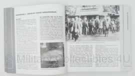 Boek Airborne herdenkingen bij Ede - Ben je bij het Parachutespringen geweest? - Historische Cahiers Ede - origineel