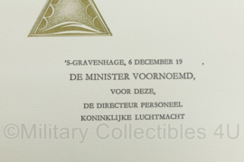 Defensie oorkonde Het onderscheidingsteken voor langdurige dienst als officier - 29,5 x 21,5 cm - ongebruikt - origineel