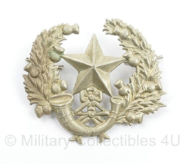 WO2 Britse Cameronians Scottish Rifles cap badge - 6,5 x 6 cm - origineel