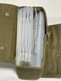 Tsjech surgical instruments kit - 27 delig model 72 1-1 - originele militaire instrumenten!