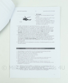 Korps Mariniers naslagwerk uit 2002 - handout werken met helicopters - origineel