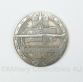 WO2 Duitse 2 Weltkrieg 1939-1945 Maschinengewehr MG42 coin - diameter 5 cm