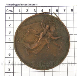 Duitse Antieke insigne - bodemvondst - 7,5 cm - origineel