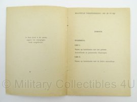 MVO Chef der Generalen Staf  Voorschrift nr. 1515 uit 1947 Lichte Vuurwapenen - afmeting 12 x 17 cm - origineel