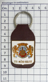 Franse Sainte-Mère-Eglise sleutelhanger - 9 x 4 cm - origineel