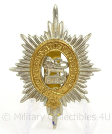 WO2 Britse baret of cap insigne The Worcestershire Regiment - Honi Soit Qui Mal y Pence  - afmeting 3,5 x 5 cm - origineel