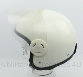 Russische USSR Salvo Typ 1 Police  Motorhelm ongebruikt - maat 58 = valt uit als 59/60 cm - origineel