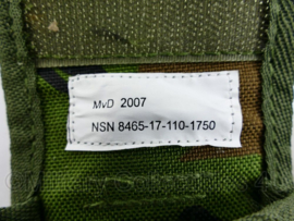 Defensie zakmes Zwanenburg inclusief Molle zakmestas Woodland - 13 x 7,5 x 3 cm - origineel