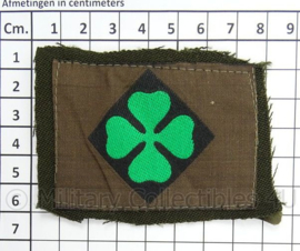 KL Landmacht DT embleem klavertje 4, 4de Divisie, van uniform geknipt - afmeting 7,5 x 6 cm - origineel