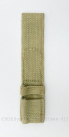 WO2 Britse bayonet frog spijkerbajonet draagstel - 3,5 x 2 x 18,5 cm - origineel