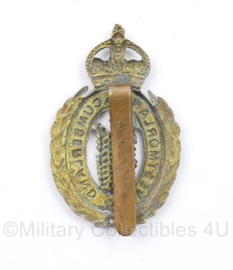 WO2 Britse cap badge Westmoreland and Cumberland Yeomanry Kings Crown - 6 x 4 cm - origineel