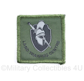 Defensie borst embleem land training centre 2e model - met klittenband - 5 x 5 cm - origineel