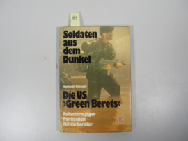Boek 'Soldaten aus dem Dunkel' US Green Berets  - Hartmut Schauer