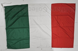 Defensie Korps Mariniersedoek Italië Italiaanse vlag met Nederlands NSN - fabrikant Shipmate - 150 x 225 cm - origineel