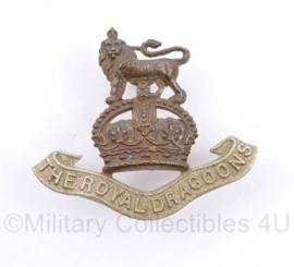 WO2  Britse cap badge The Royal Dragoons - Kings Crown - 5 x 4 cm - origineel
