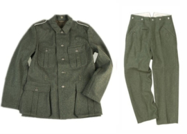 M40 Feldbluse en M40 broek Mil-tec  set replica wo2 duits