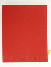 Boekenbundel Moed en Deugd: Onderscheidingen en ridderorden - 30 x 23½ x 10 cm - origineel