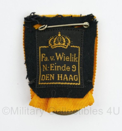 Defensie Koninklijke Marine trouwe dienst medaille in bronze  Wilhelmina - 5,5  x 4 cm - origineel