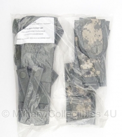 US Army Molle II set ACU camo Holster extender en 4 magazijntassen -  origineel