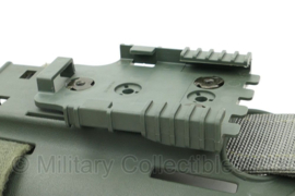 Safariland leg panel met beenriem en holster mount - 38 x 16 cm - origineel