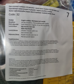 1 doos met 8 zakken Nederlandse leger 24uurs rantsoenen Maaltijd zak 24 Hour Operationeel Rantsoen W(Pouch) + Warm Weer module - 8 verschillende menu's! - +/- 4900 kcal - Best Before November 2025