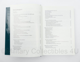 Jaarboek van de Koninklijke Marine 2001 - 14 x 2 x 20 cm - origineel