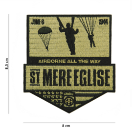 Embleem stof St. Mere Egilse Airborne All the Way June 6 1944 - 8,5 x 8 cm.