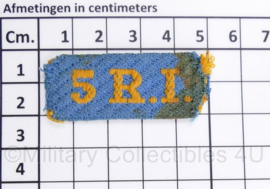 WO2 Nederlandse straatnaam 5 Regiment Infanterie  - Juni 1944 tot Nov 1946 -  5 x 2 cm - origineel