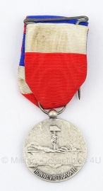Belgische "honneur - travail" zilveren medaille - Origineel