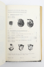 DDR originele Katalog der nichtstaatlichen Auszeichnungen der DDR Teil 33