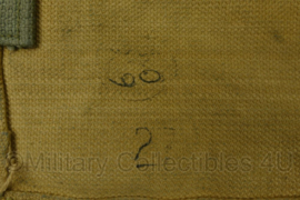 WO2 Britse Largepack rugzak met groene blanko khaki canvas met draagriem 1943 - doorgebruikt door MVO - origineel